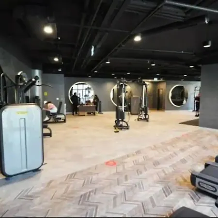 Luxury With Gym And Pool Floor40 Apartmán