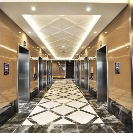 Luxury With Gym And Pool Floor40 이스탄불