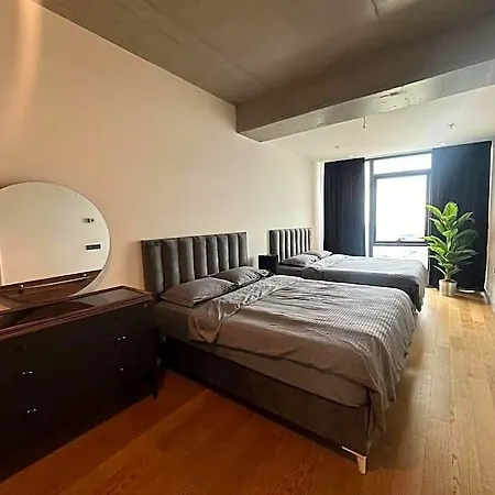 Luxury With Gym And Pool Floor40