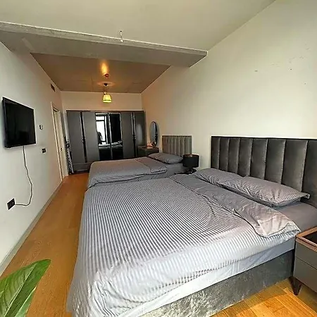 Luxury With Gym And Pool Floor40 Apartment *