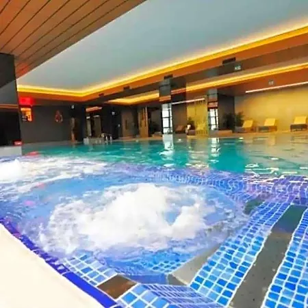 Apartment Luxury With Gym And Pool Floor40 Istanbul