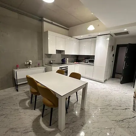Luxury With Gym And Pool Floor40 اسطنبول